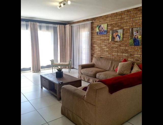 4 BEDROOM HOUSE FOR SALE IN ALAN MANOR